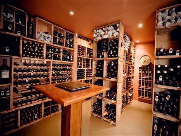 Schulphoek Seafront Guest House - cellar